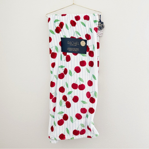NEW RACHEL Rachel Roy Cherry Plush Blanket - Picture 1 of 6
